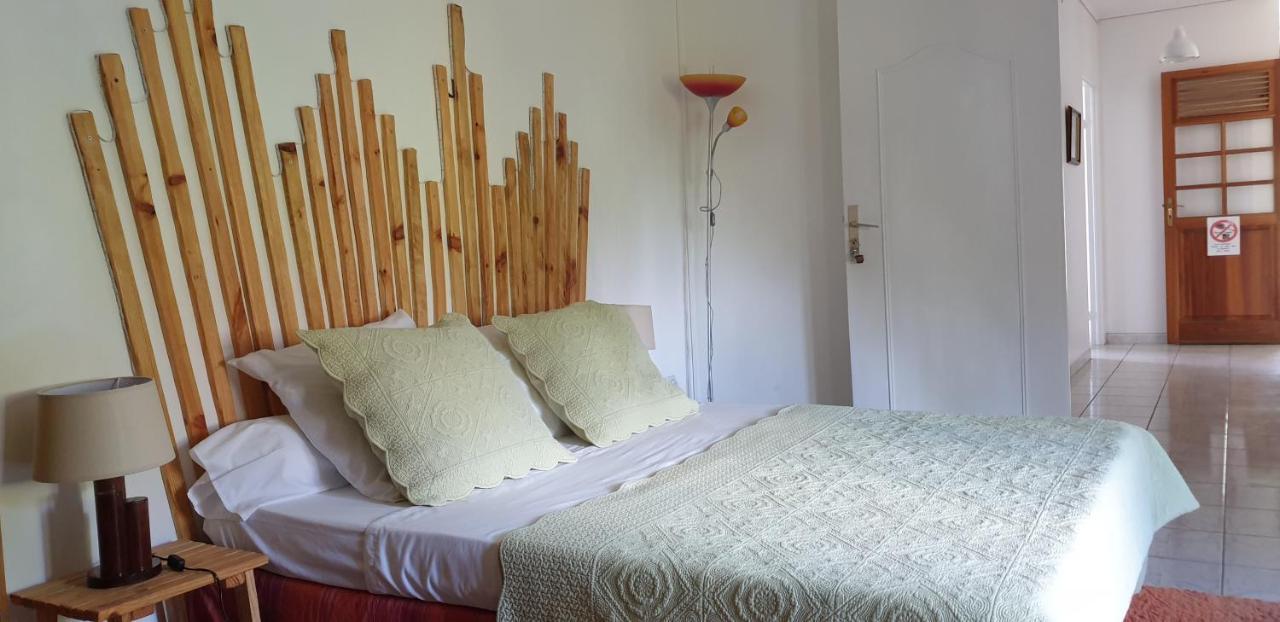 VI Get' S Bed & Breakfast Fort-de-France Dış mekan fotoğraf