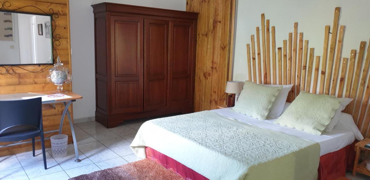 VI Get' S Bed & Breakfast Fort-de-France Dış mekan fotoğraf