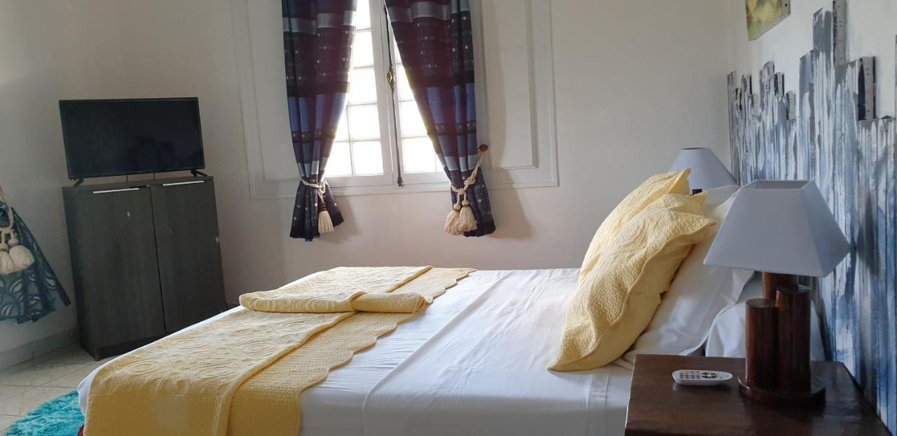 VI Get' S Bed & Breakfast Fort-de-France Dış mekan fotoğraf