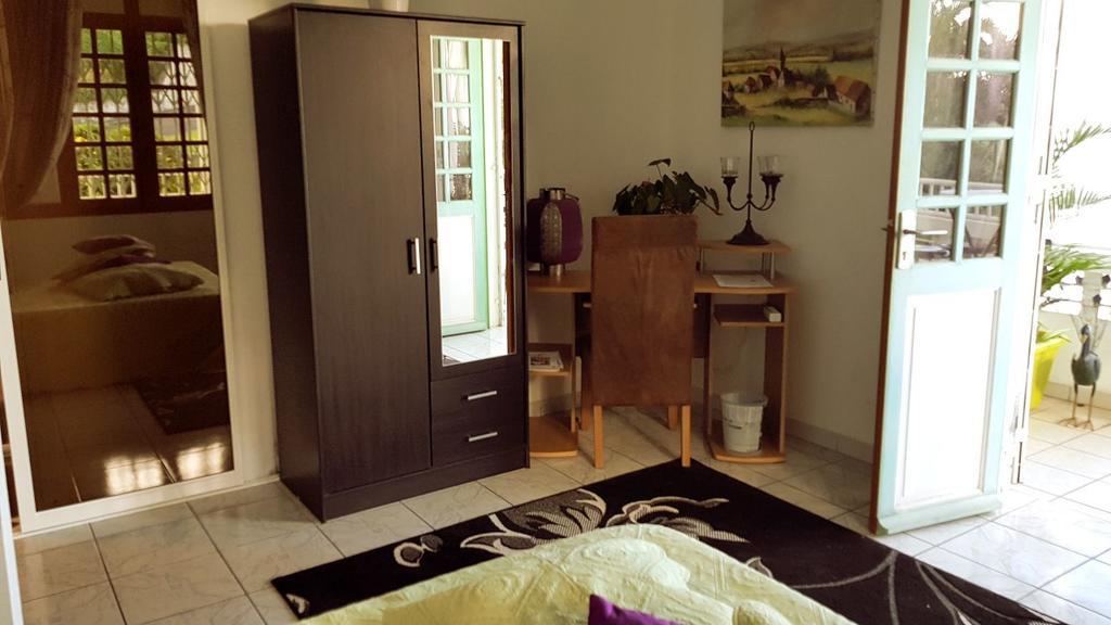 VI Get' S Bed & Breakfast Fort-de-France Dış mekan fotoğraf